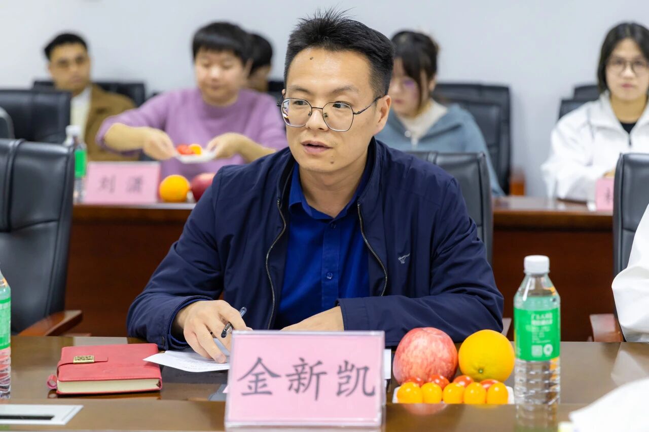 1AE06